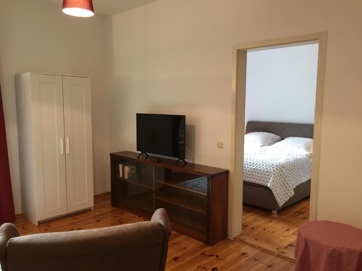 Ferienwohnung Huttenstrasse Halle Halle  Εξωτερικό φωτογραφία